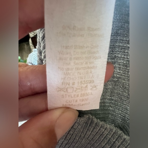 Fashion Nova Back On Top Keyhole Ribbed Mock Neck Sweater in Heather Grey Size M - Picture 9 of 11